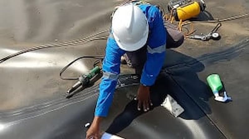 ژئوممبران در روف گاردن