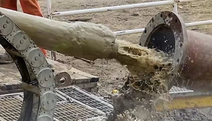 pic-Isolation-of-drilling-mud-ponds-khanjanipolymer (1)