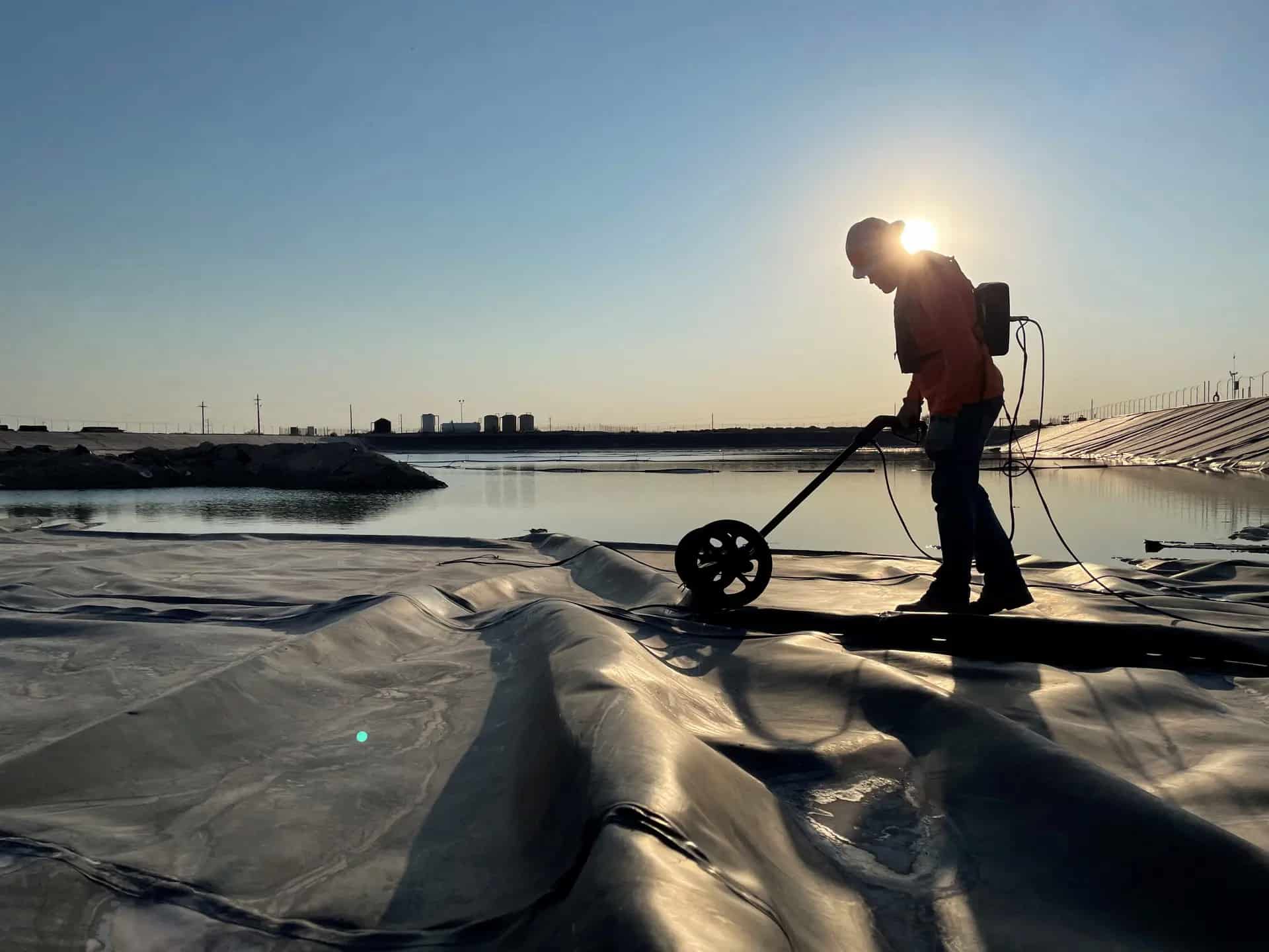 ورق پلیمری مناسب استخر کشاورزی